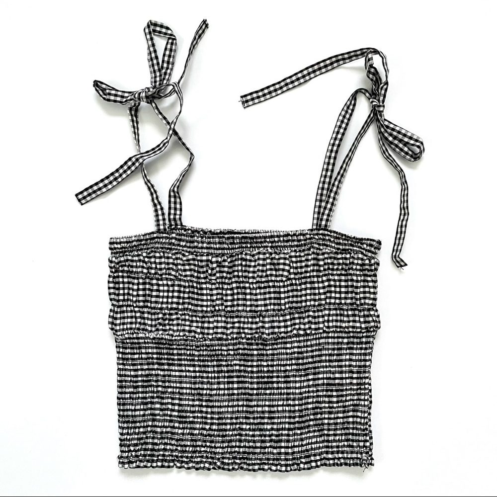 ❌SOLD❌ Forever 21 Gingham smocked crop top